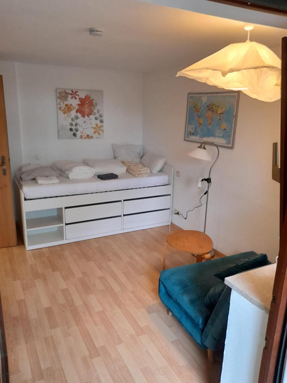 Apartment Mit Kueche Und Balkon Oder Terrasse, Ruhig Und Gut Erreichbar Piding Exterior photo